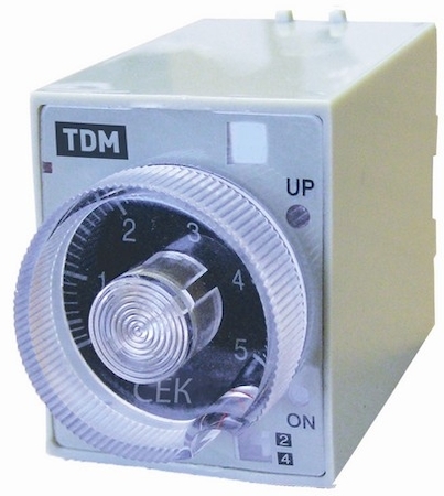 TDM ELECTRIC SQ1503-0013 Реле времени 4-диапазоннное 24-220В  цокольное РВ3A-0,5сек/3мин-5A-24/220В-8Ц TDM